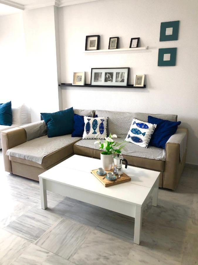 Appartement GATU Loft Trip 1ª linea de playa, wifi, aire acc à Cadix Extérieur photo
